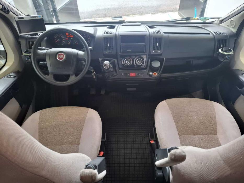 ADRIA Matrix Plus 650 SF 2013