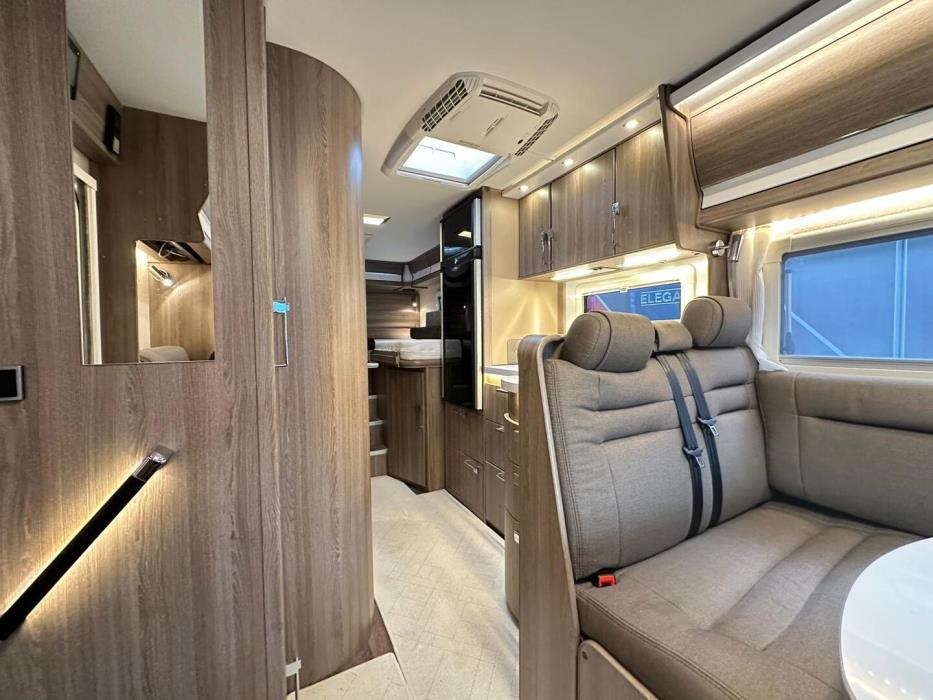 KABE Travel Master Classic 740 LGB 2021