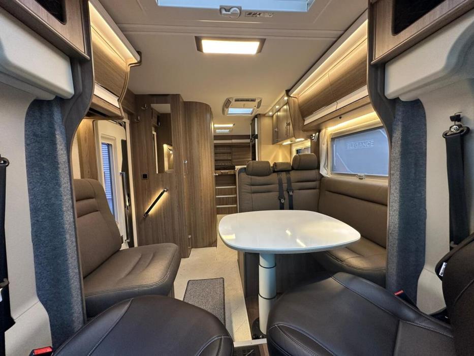 KABE Travel Master Classic 740 LGB 2021