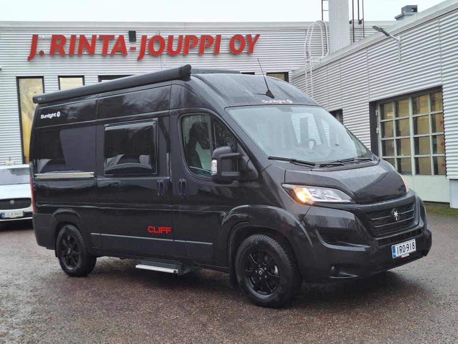 SUNLIGHT Cliff VAN 540 2023