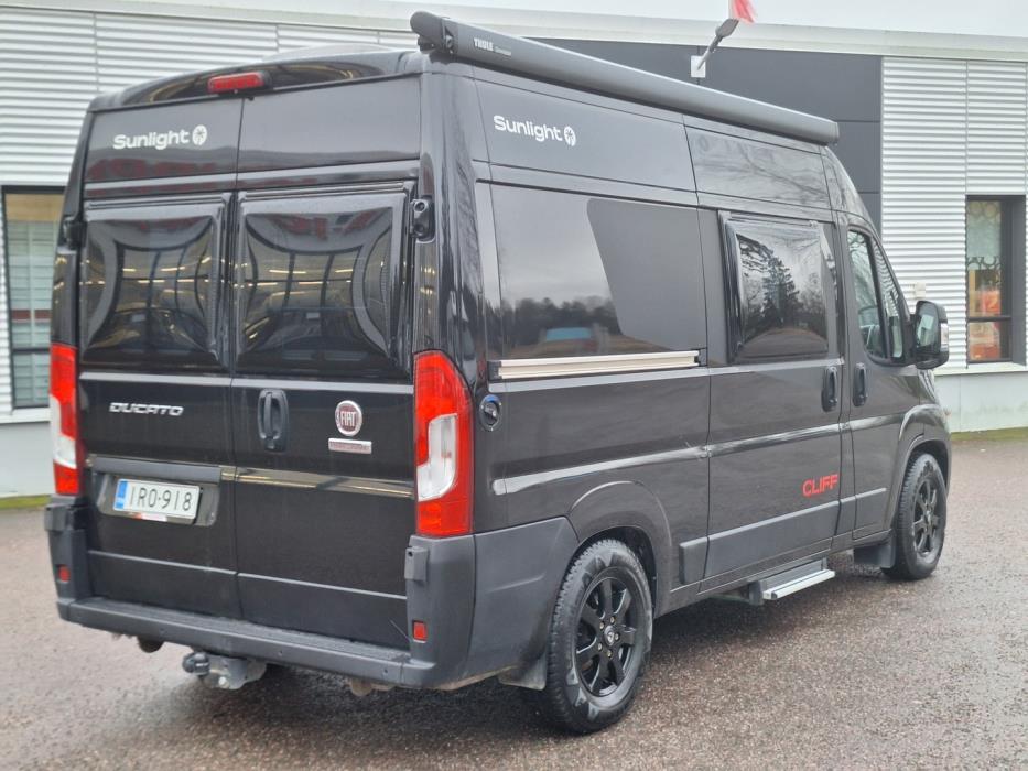 SUNLIGHT Cliff VAN 540 2023