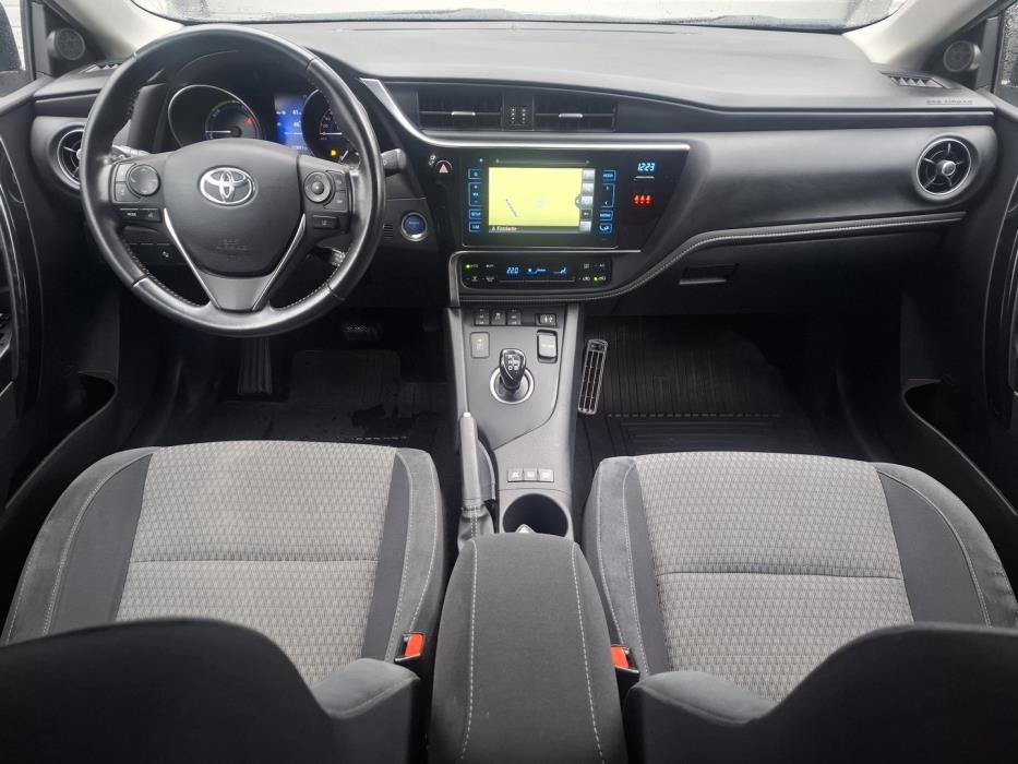 TOYOTA Auris 2018