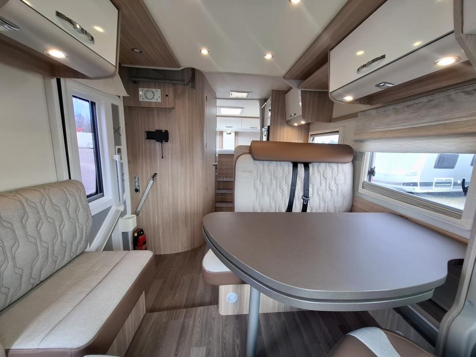 BÜRSTNER Ixeo Time IT 726 J.Edition 2022