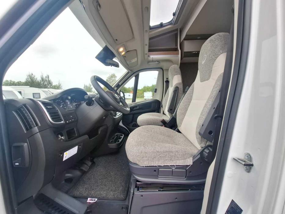 DETHLEFFS Trend T 7057 DBM EB 2024