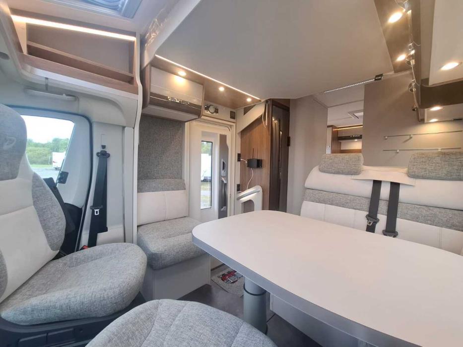 DETHLEFFS Trend T 7057 DBM EB 2024