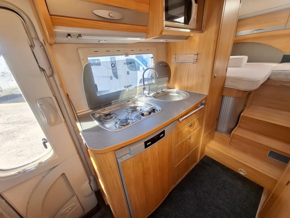 ADRIA Coral Plus 660 SL 2009