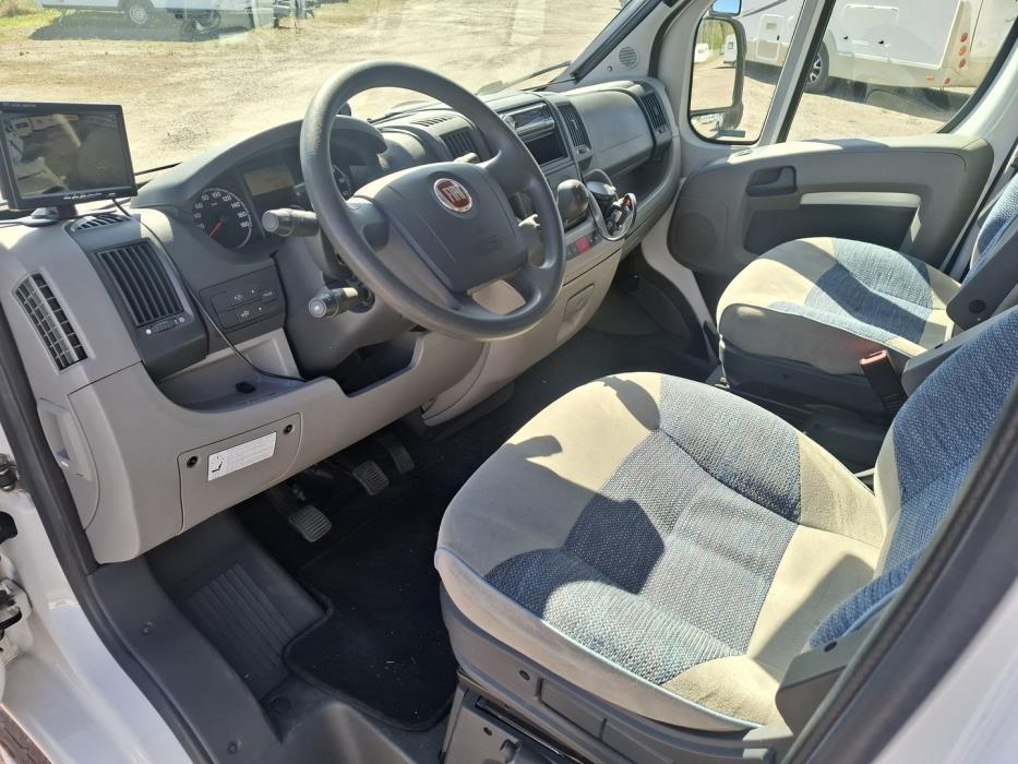 ADRIA Coral Plus 660 SL 2009