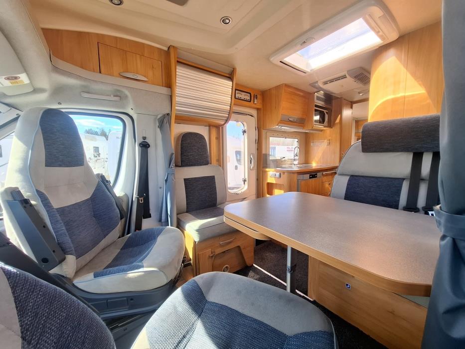 ADRIA Coral Plus 660 SL 2009