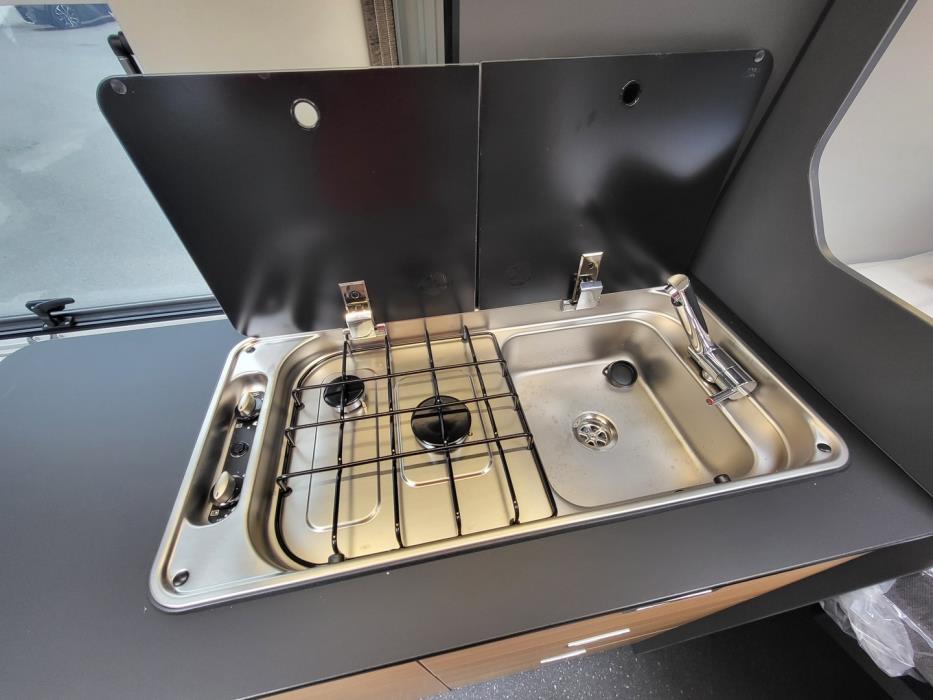 ADRIA TWIN 540 SPB 2025