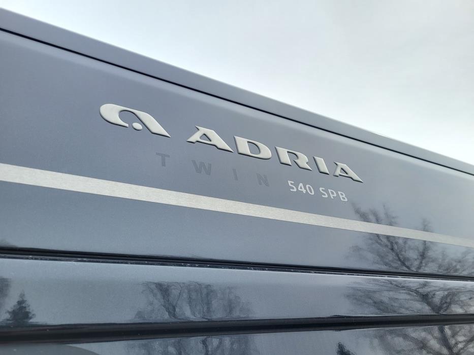 ADRIA TWIN 540 SPB 2025
