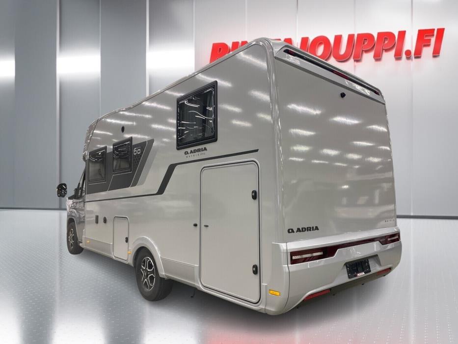 ADRIA MATRIX 670 SL 60 YEARS SELECTION 2026