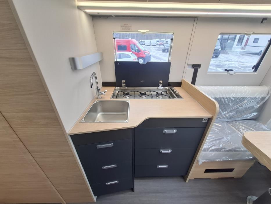 ADRIA Coral 670 DL 60 Years Selection 2026