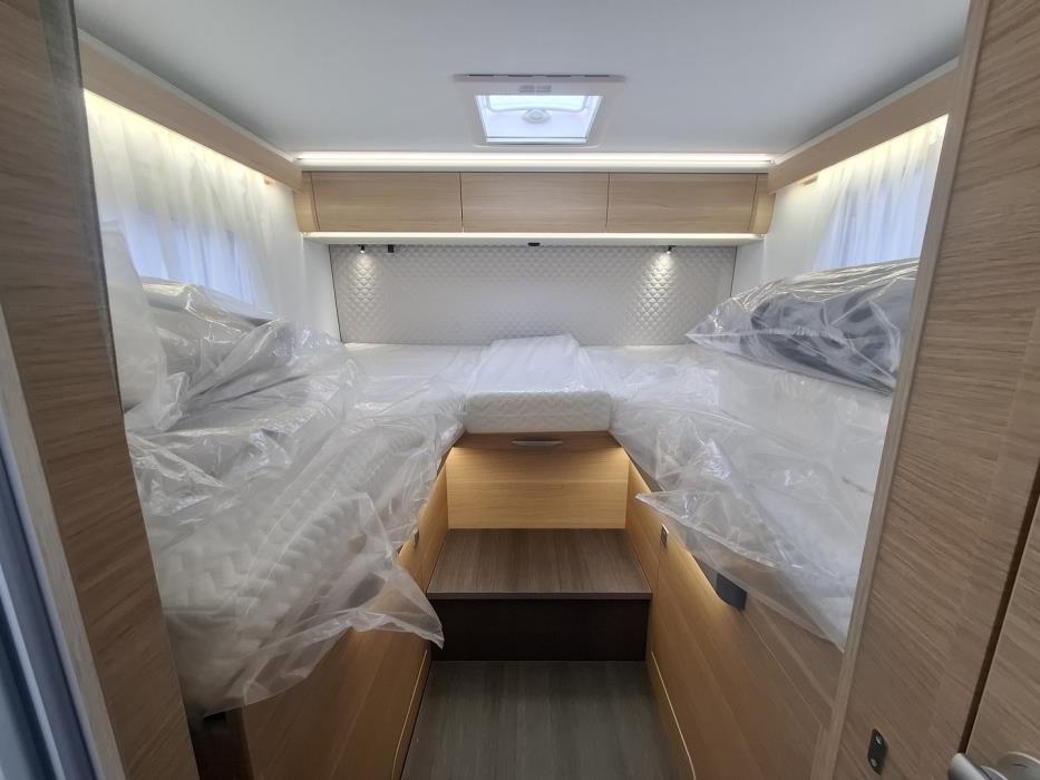 ADRIA Coral 670 DL 60 Years Selection 2026