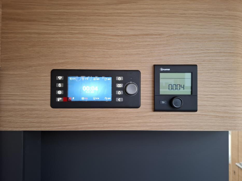 ADRIA Coral 670 DL 60 Years Selection 2026