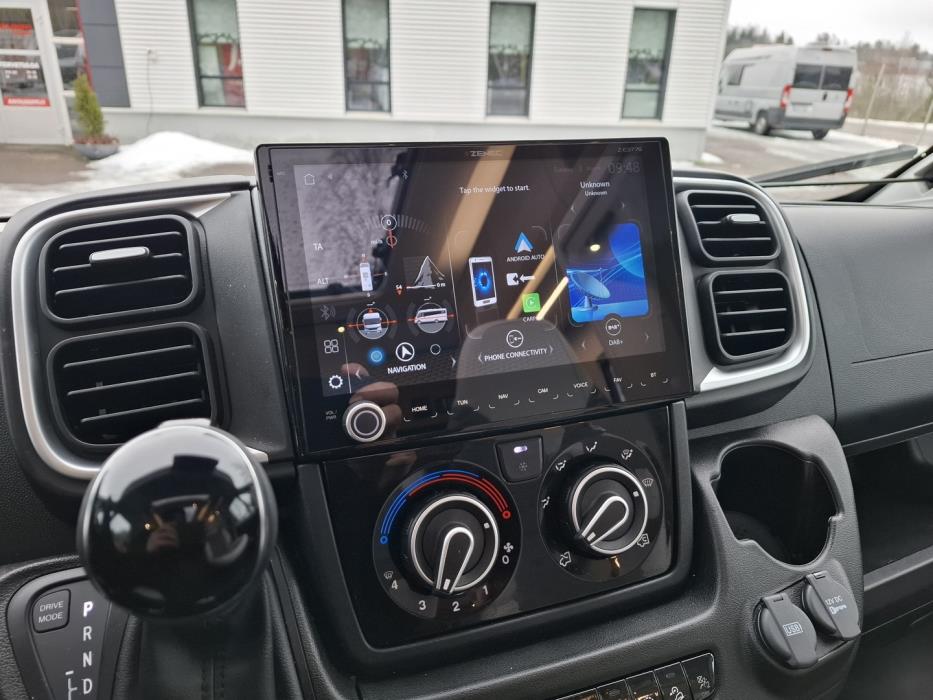 ADRIA Coral 670 DL 60 Years Selection 2026