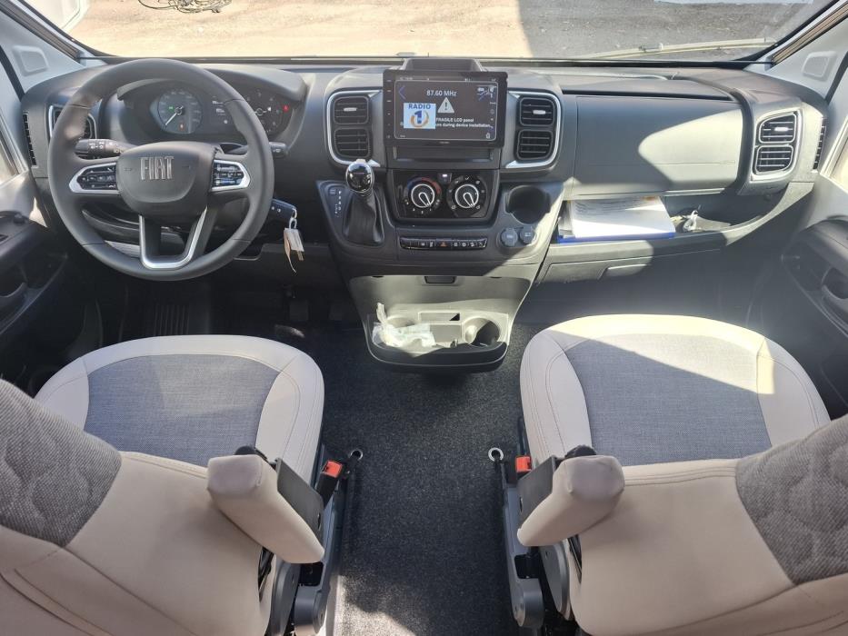ADRIA MATRIX SUPREME 670 DL 2026