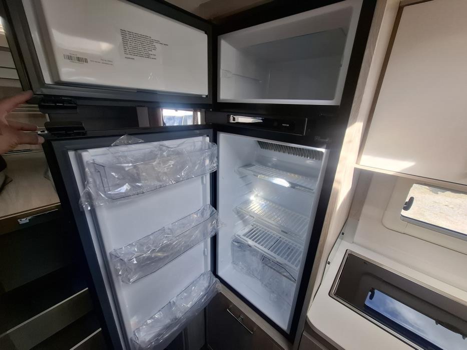 KABE Travel Master Classic 740 LGB 2026