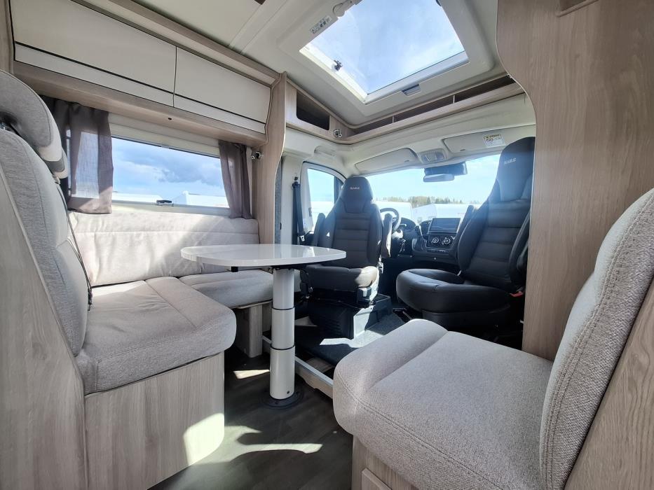KABE Travel Master Classic 740 LGB 2026