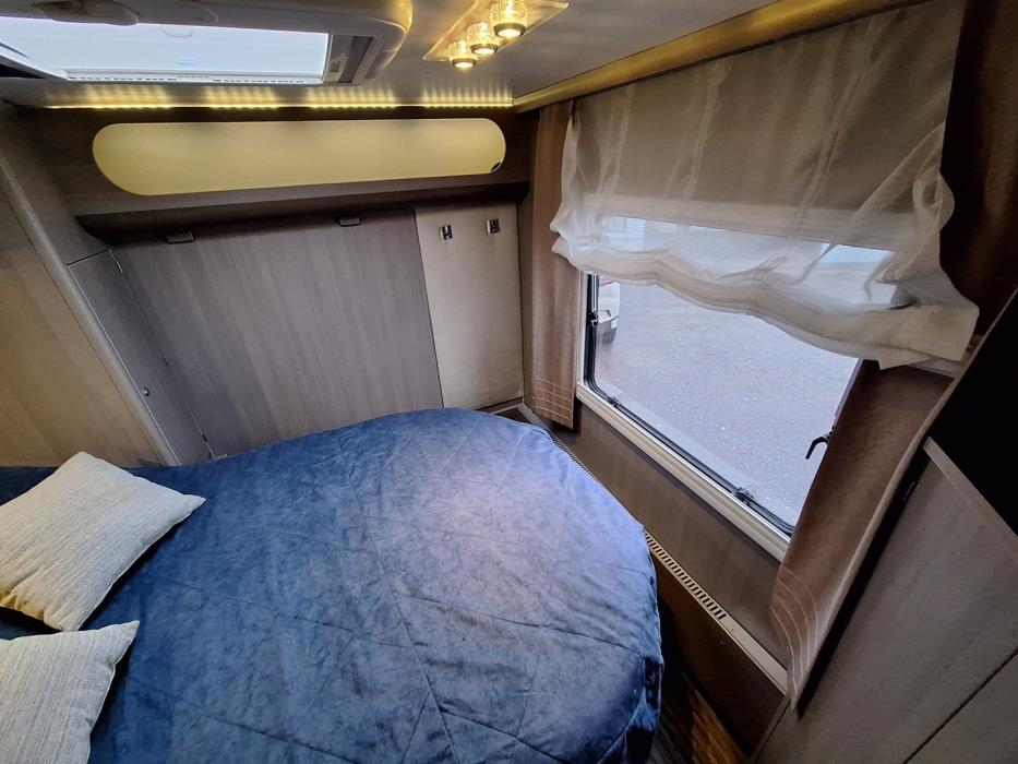 ADRIA MATRIX SUPREME 677 SC 2012