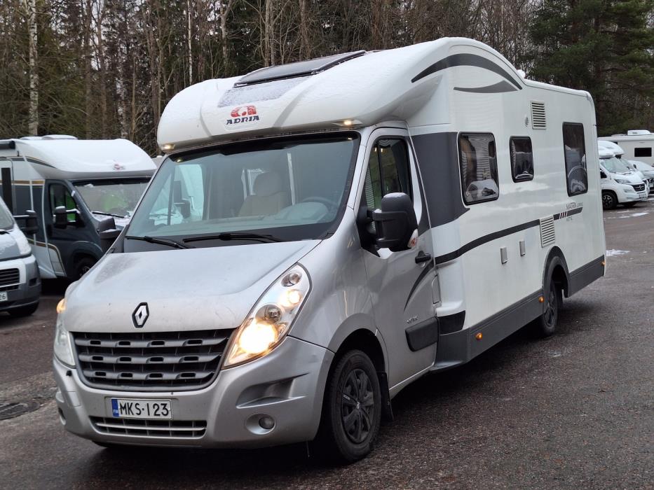 ADRIA MATRIX SUPREME 677 SC 2012