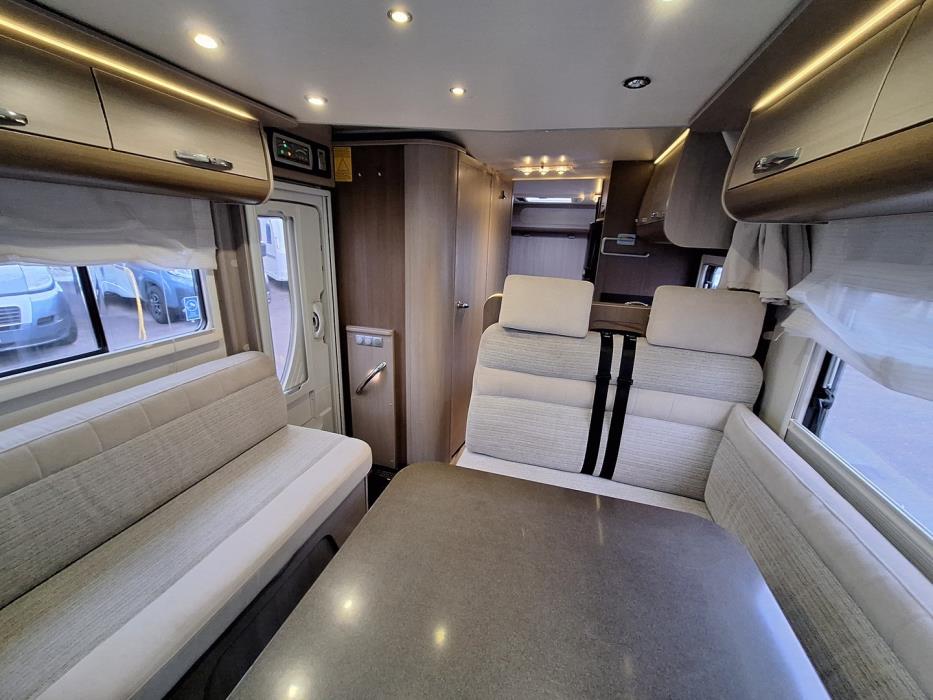 ADRIA MATRIX SUPREME 677 SC 2012