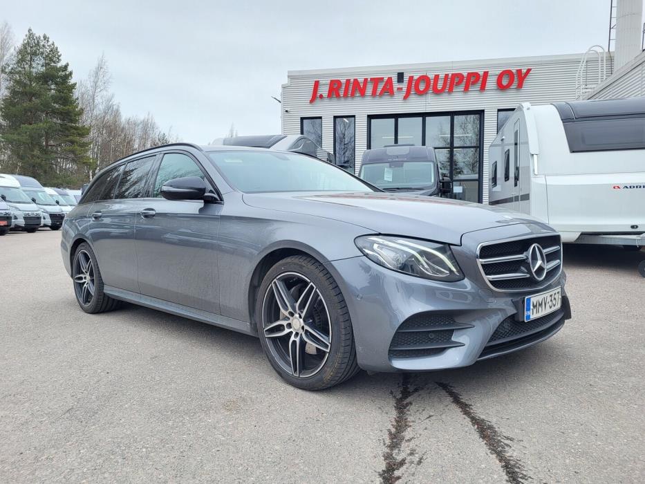 MERCEDES-BENZ E 2017