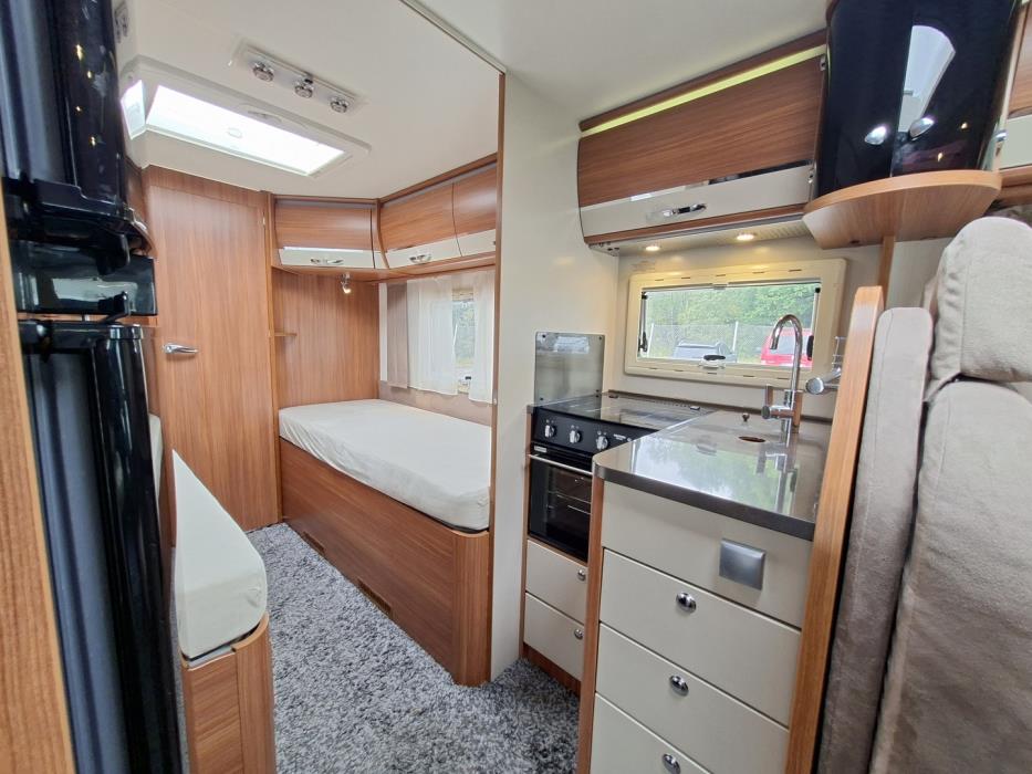 ADRIA Coral Plus S 670 SLT 2013
