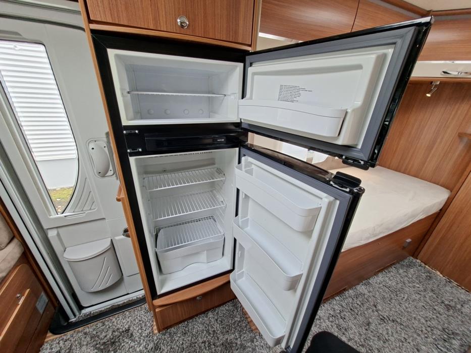 ADRIA Coral Plus S 670 SLT 2013