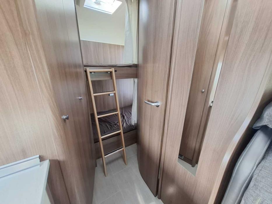 BÜRSTNER Argos Time A 660 2015