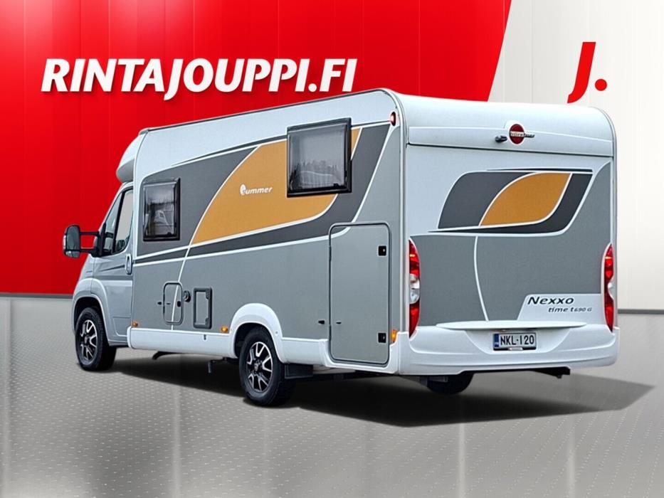 BÜRSTNER Nexxo Time T 690 G 2016