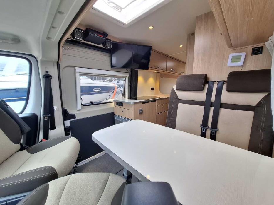 PÖSSL Roadcar VAN R 640 2017