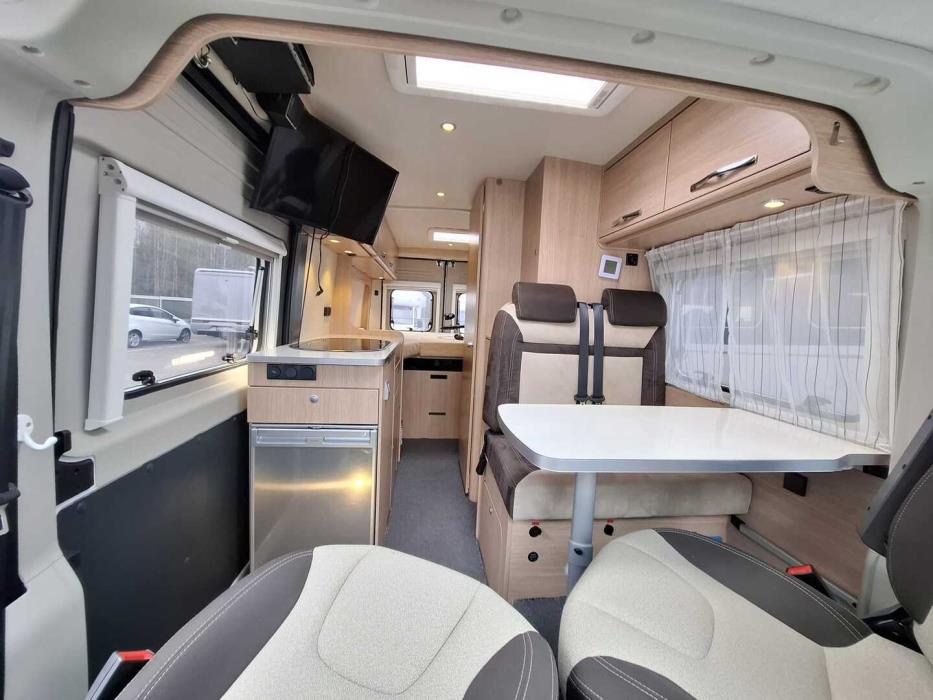 PÖSSL Roadcar VAN R 640 2017