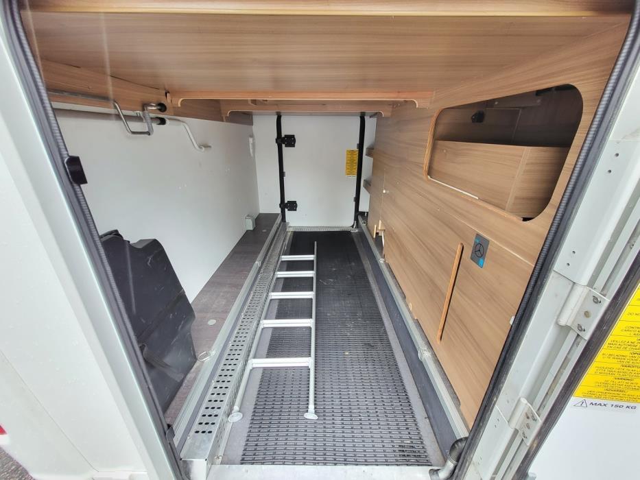 ADRIA Matrix Plus 670 SL 2019