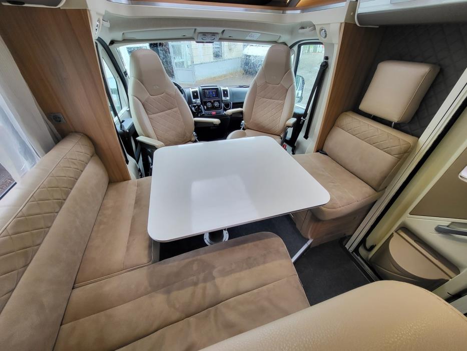 ADRIA Matrix Plus 670 SL 2019