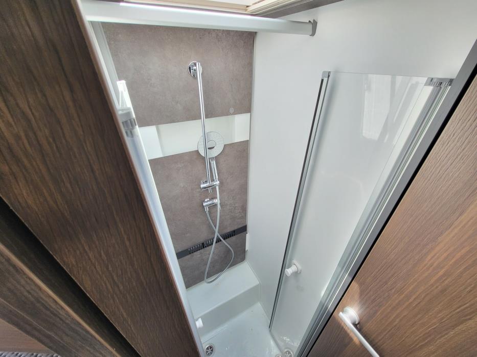 ADRIA MATRIX SUPREME 670 SL 2024