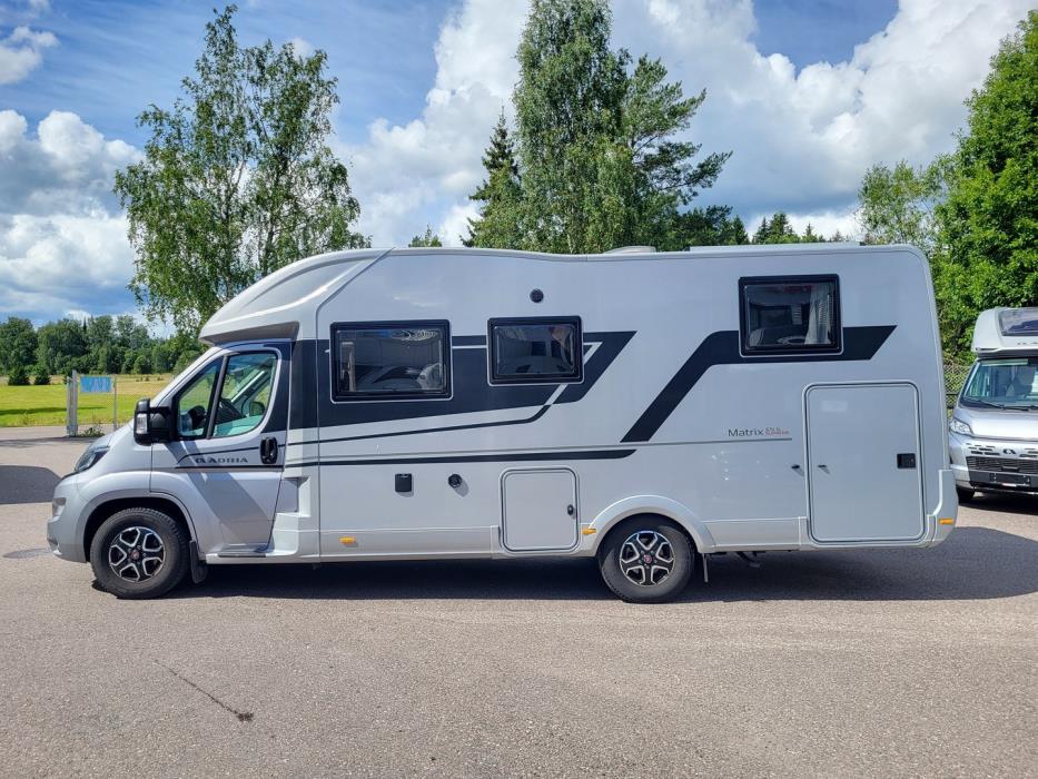 ADRIA MATRIX SUPREME 670 SL 2024