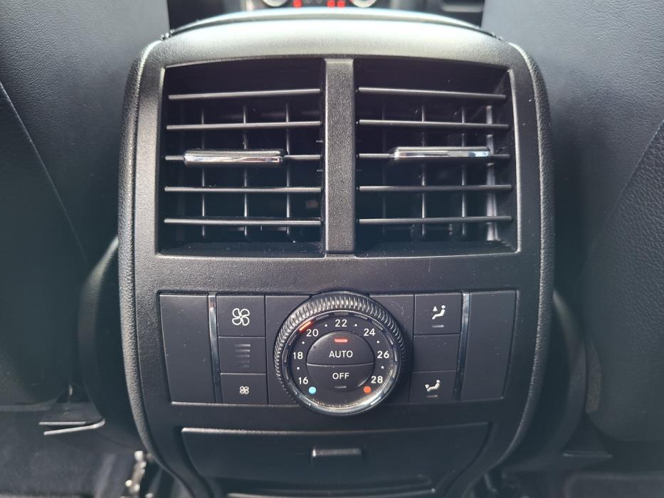 MERCEDES-BENZ ML 63 AMG 2007