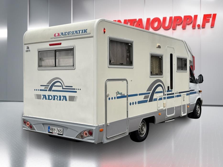 ADRIA STARGO 670 SP 2003