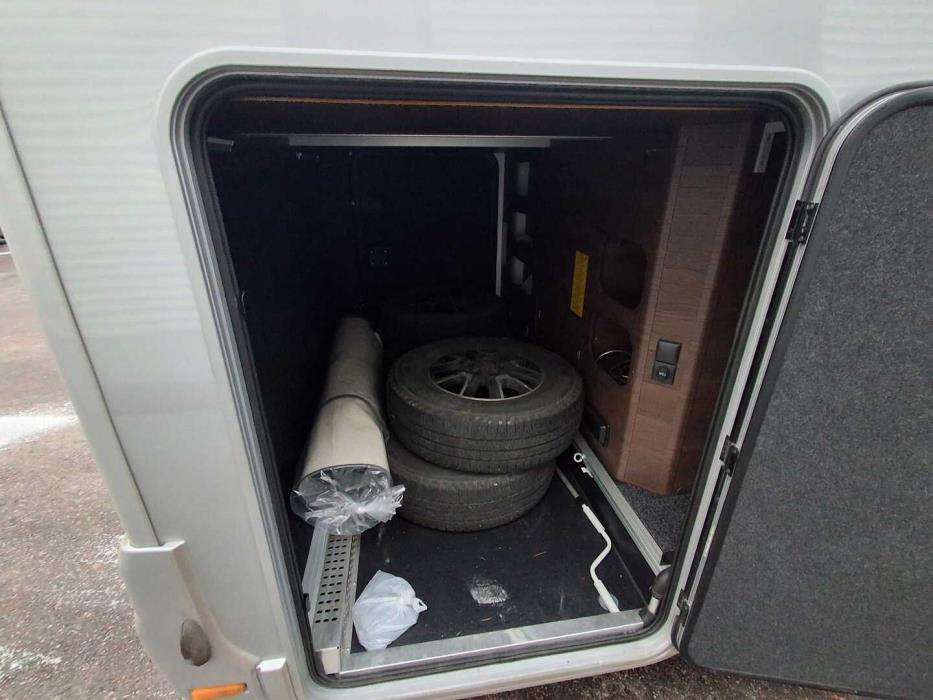 ADRIA Coral Supreme 670 DL 2021