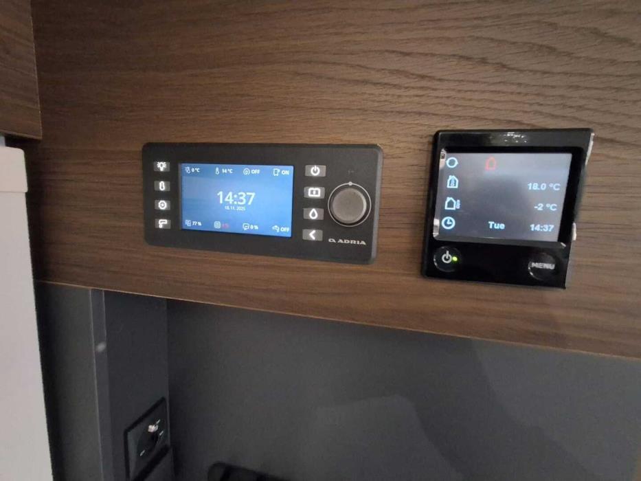 ADRIA Coral Supreme 670 DL 2021