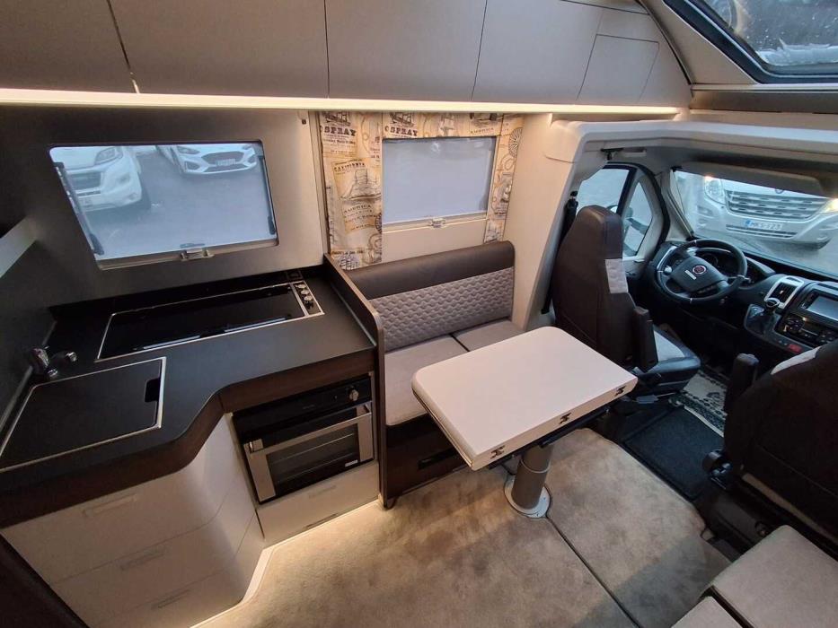 ADRIA Coral Supreme 670 DL 2021