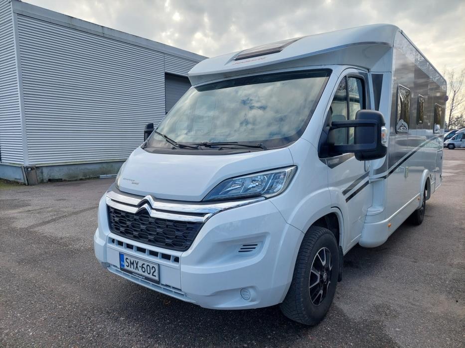 DETHLEFFS Advantage Edition T 7051 2018