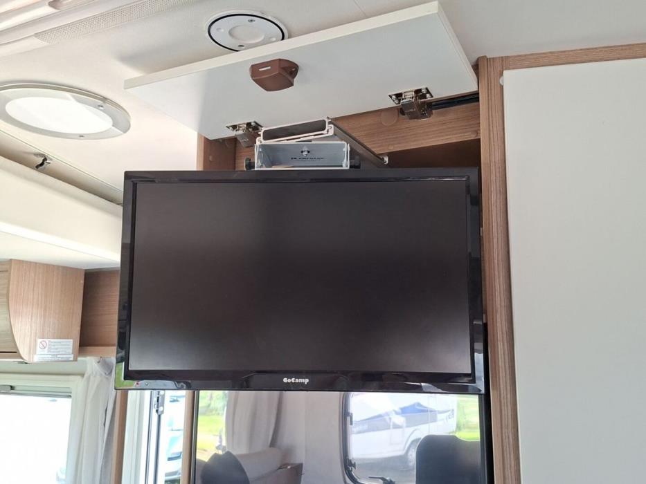 CARADO T 348 Emotion 2020