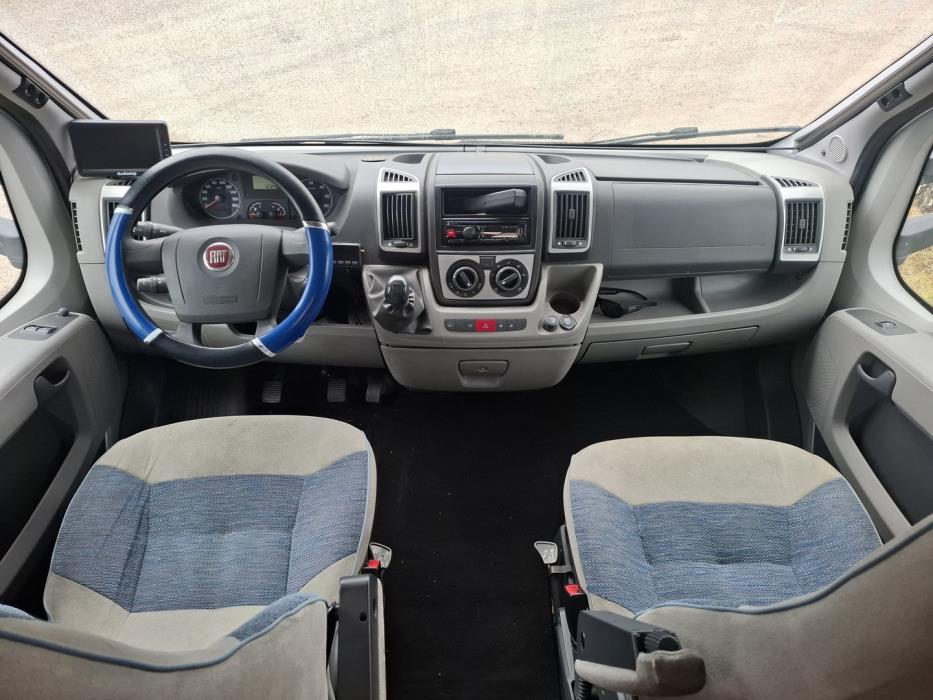 ADRIA Coral Plus 660 SL Silver Edition 2010