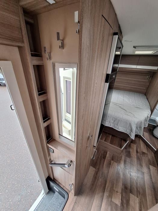 KABE Travel Master Classic 740 LXL 2020