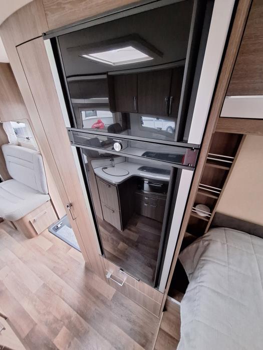 KABE Travel Master Classic 740 LXL 2020