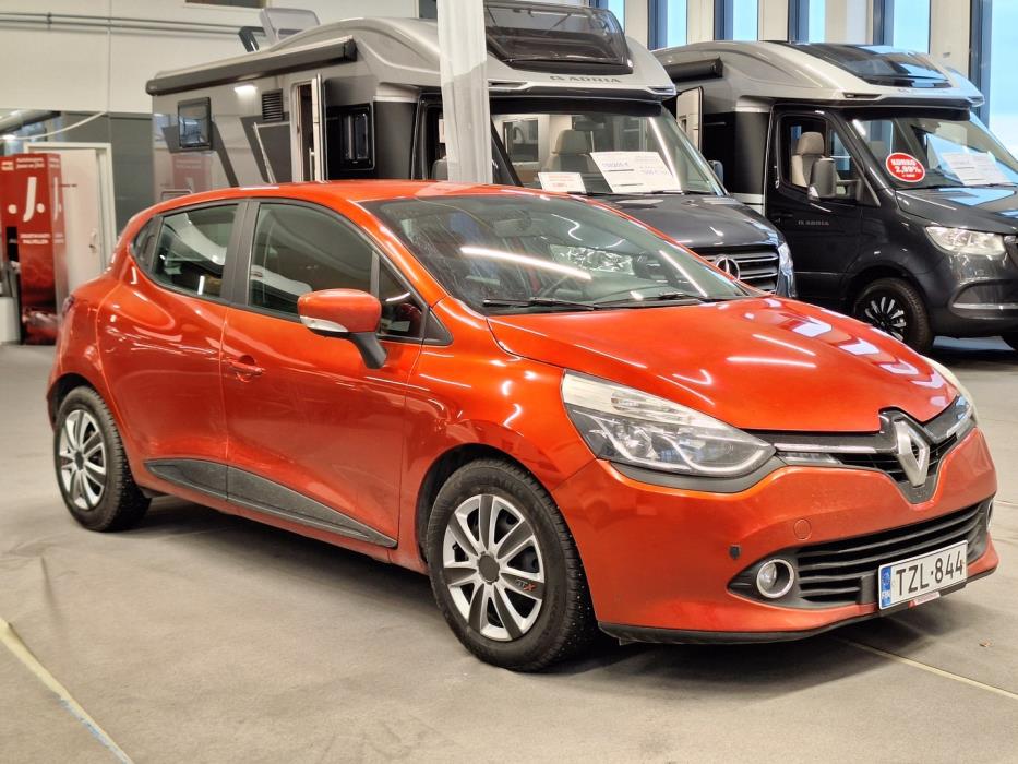 RENAULT Clio 2014