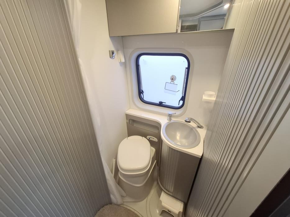 ADRIA Twin 600 SPT 2016