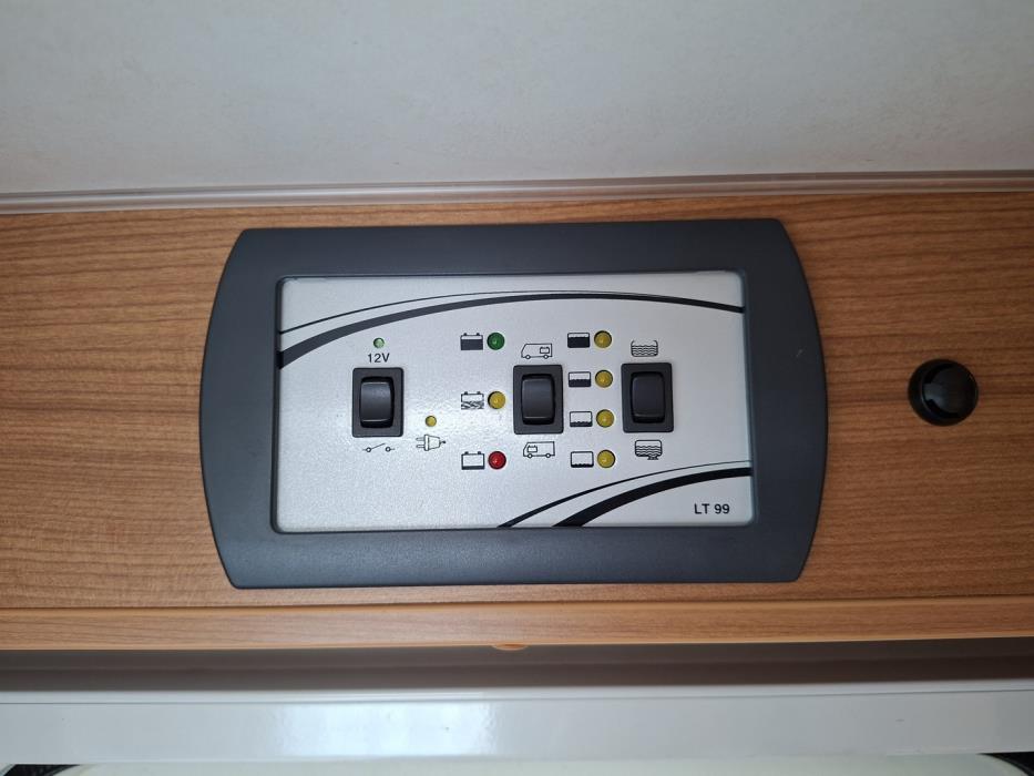 CARADO T 344 2008