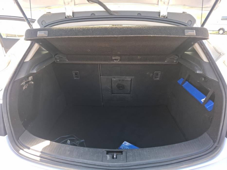 OPEL Astra 2012